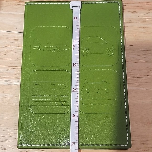 KIDS Passport Wallet NWOT - Picture 6 of 6
